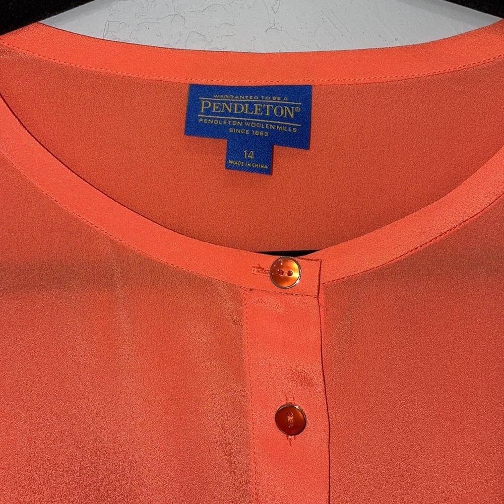 Pendleton Vintage Button Down Top Euc - image 3